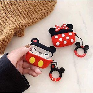 🎄3 for $20🎄 Minnie Mouse Airpod Pro Case - New!